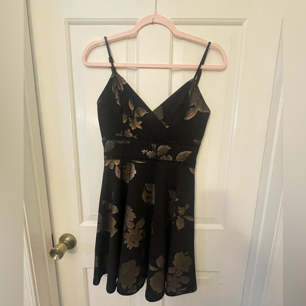 Franchescas black and gold dress, size medium